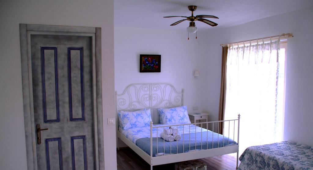 Yasemin Alacati (Adults Only) Exterior photo