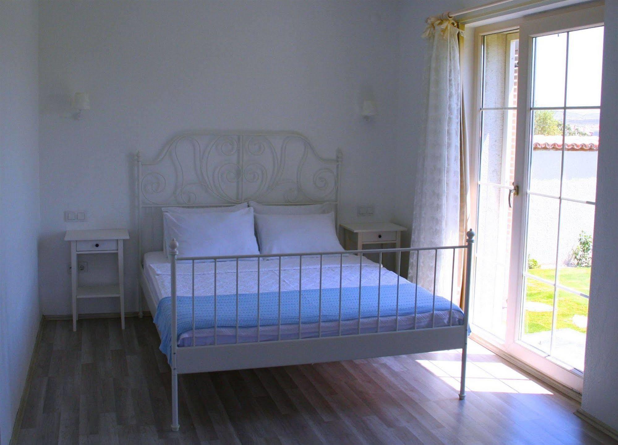 Yasemin Alacati (Adults Only) Exterior photo